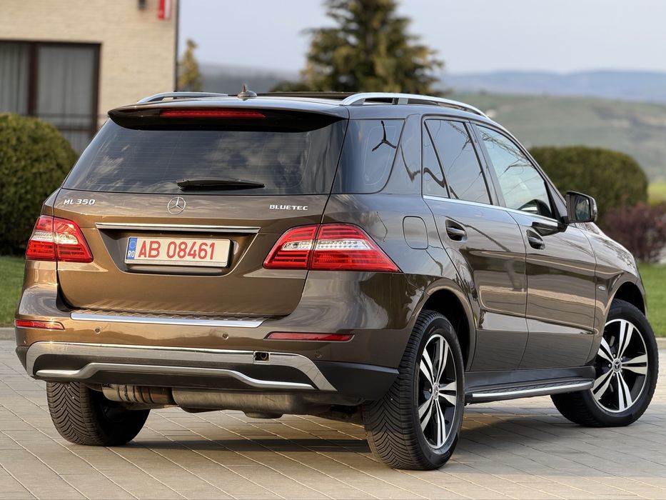Mercedes ML 350 / Tablete / Panoramic / Padele / Leduri / Praguri TOP