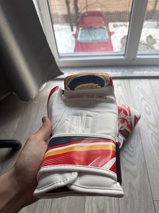 manusi box/kickbox frb knockout