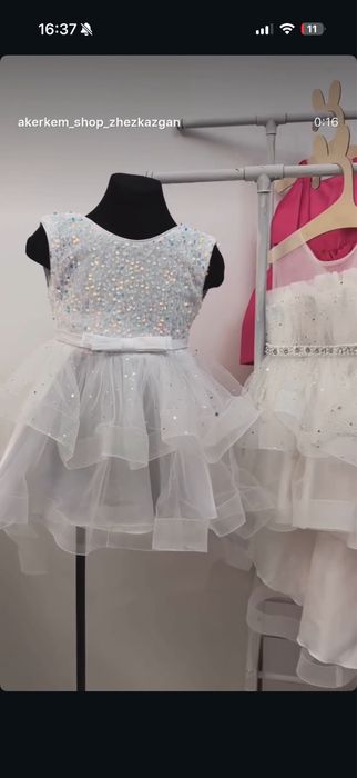 Продам детские платья