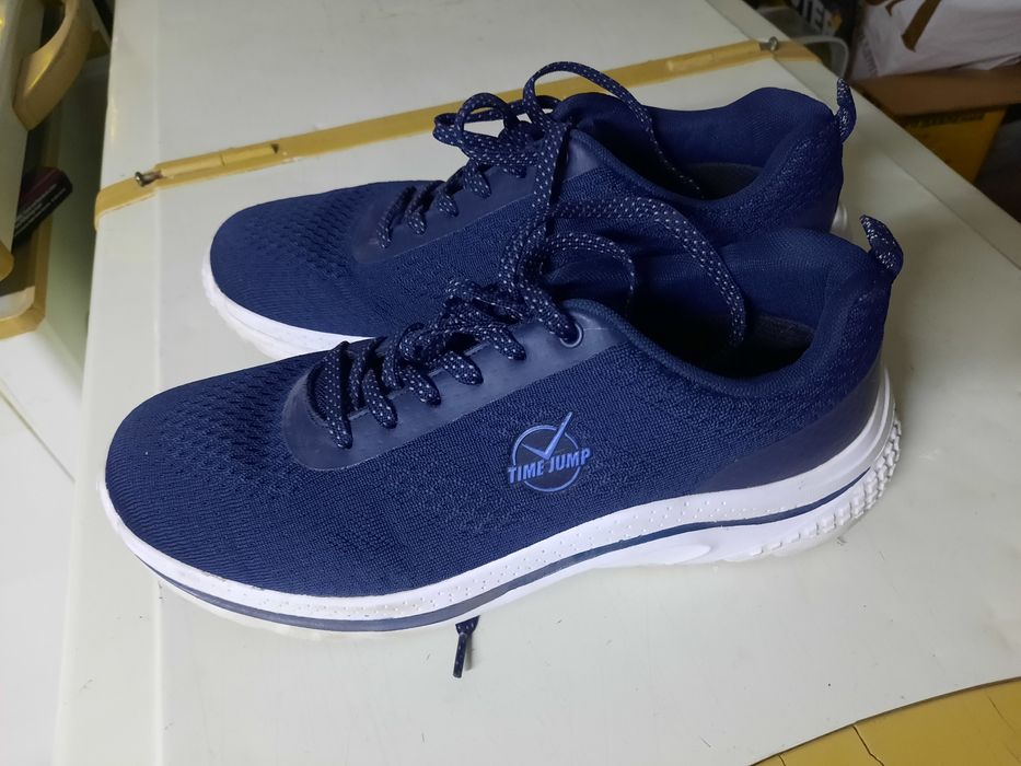 Кроссовки 44р синие