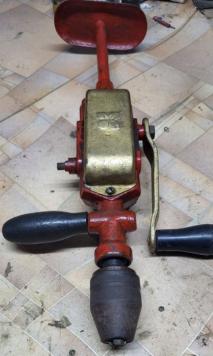 Ручная дрель ссср