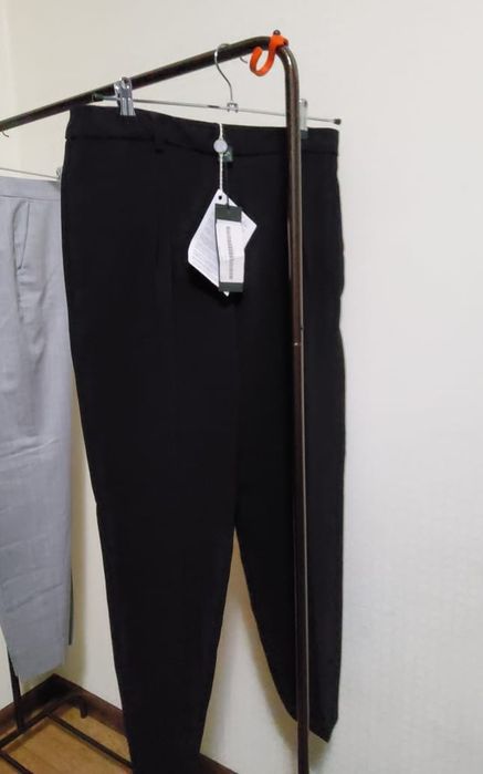 Продам  Брюки MAX MARA - Lafayette