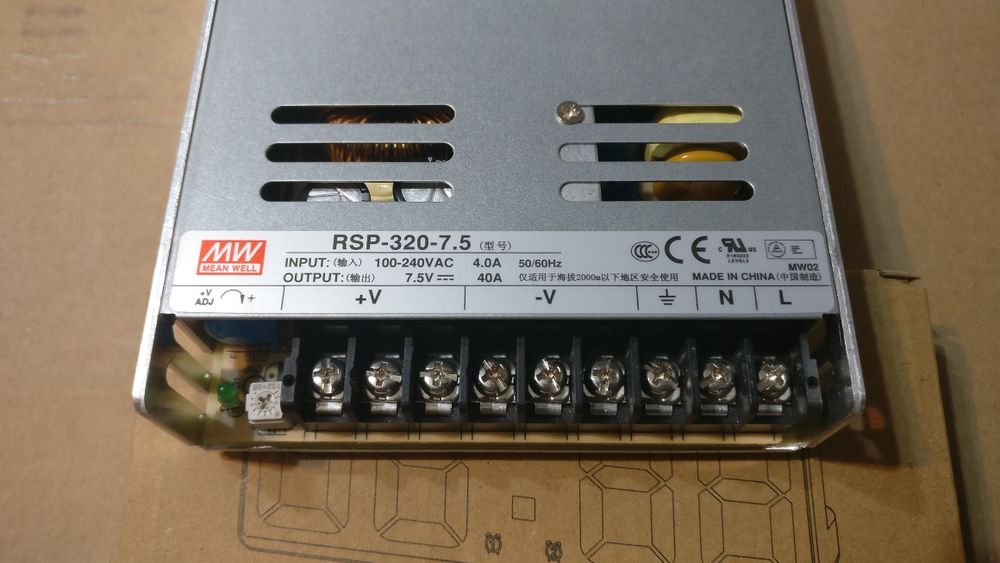 Sursă de alimentare