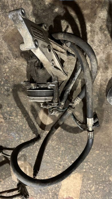 Запчасти на W124