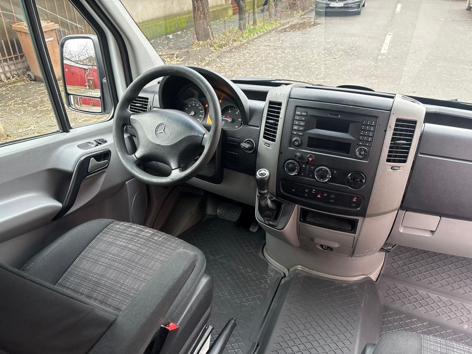 Mercedes Sprinter 2016 8+1 locuri Automat 7 Getronic Clima Webasto•Variante
