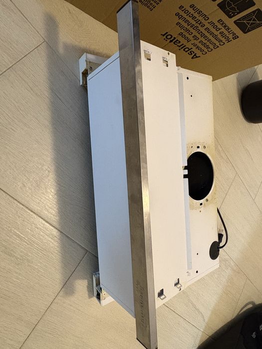 Vand hotă……………..