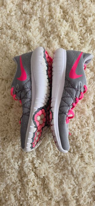Adidasi Nike Flex