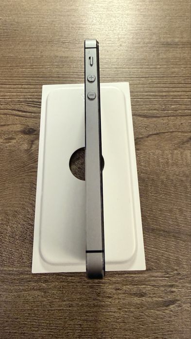 iPhone 5s в идеално състояние