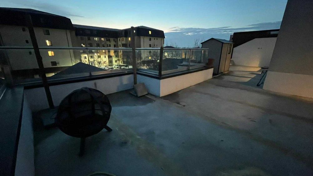 Apartament de vanzare 2 camere 110 mp (roof Top)
