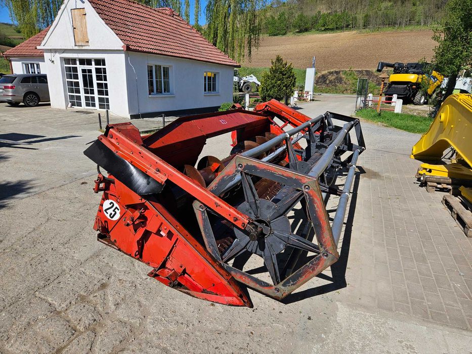 De vanzare combina Case IH 1460+Heder paioase Case IH 825