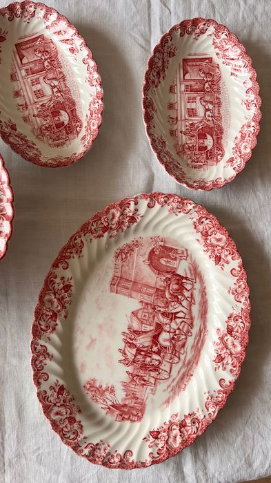 Елегантен винтидж английски сервиз Johnson Bros Coaching Scenes