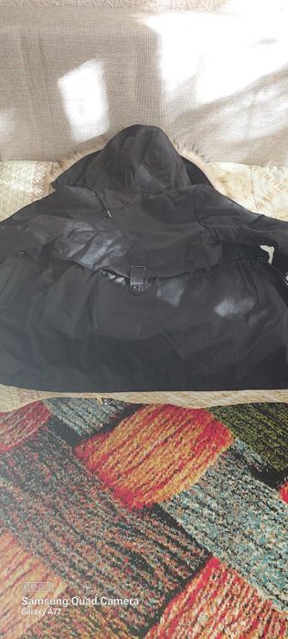 Продам детскую парку (куртку)