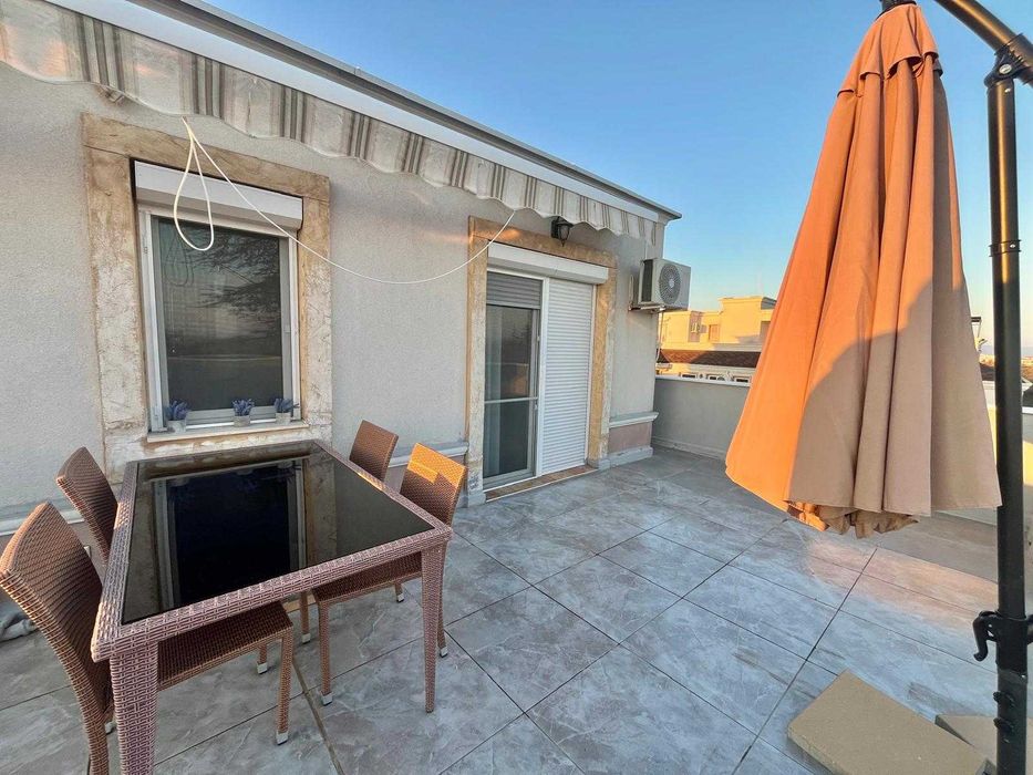 Тристаен апартамент в Равда с морска гледка!