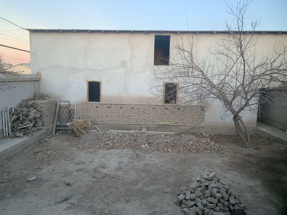 Срочно Уй сотилади Райцентор Хокимят Оркаси да  нархи келишилади