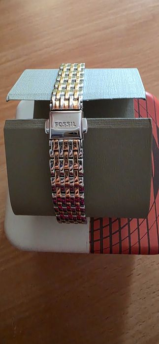 Ceas Fossil NOU.