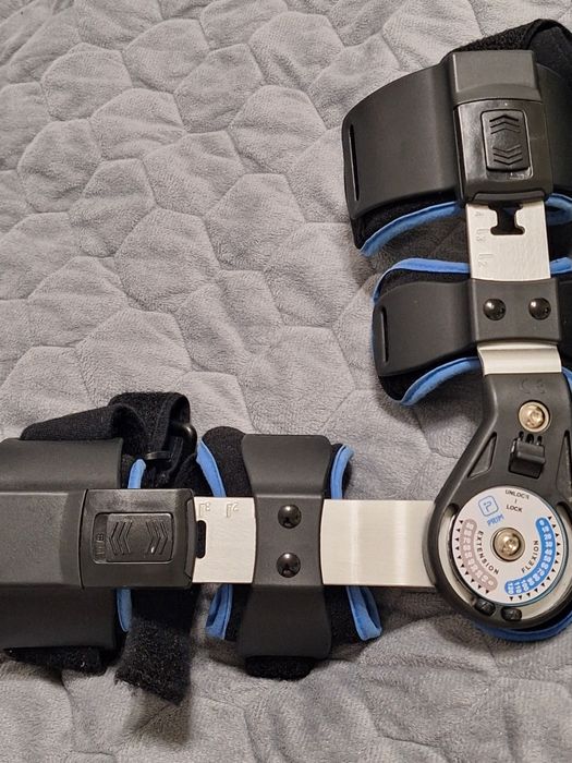 Vand orteza cot stang adulti