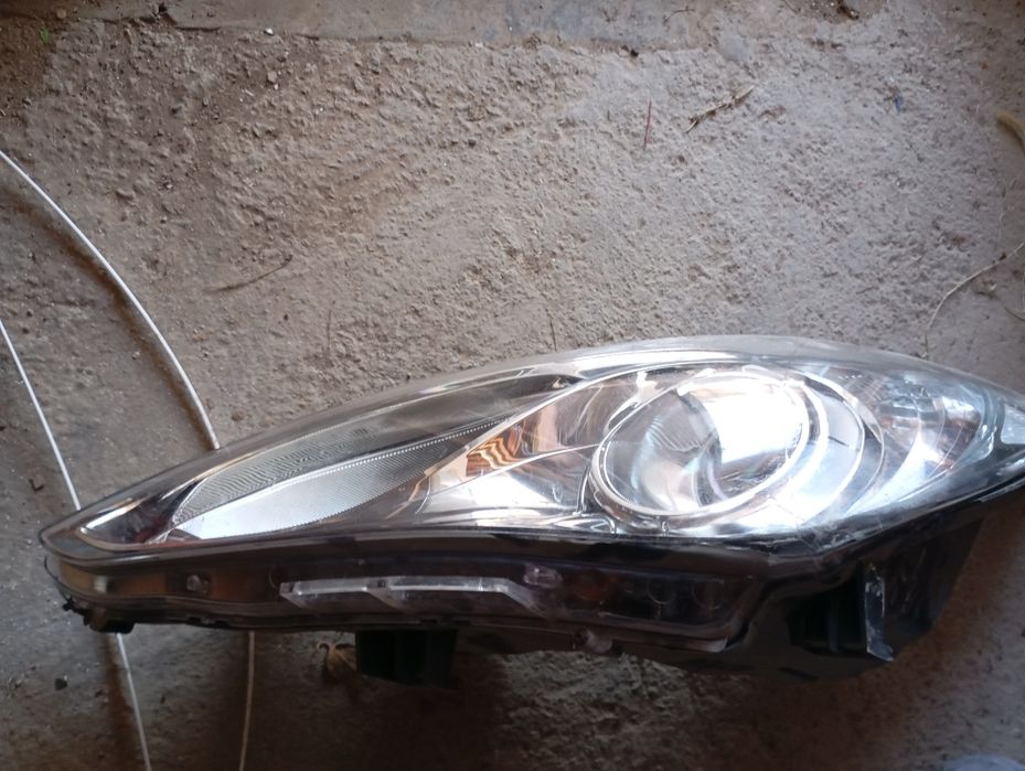 Продам фар от Соната