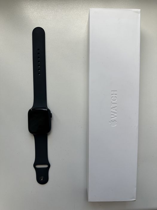 Продам Apple Watch 7 , 45mm