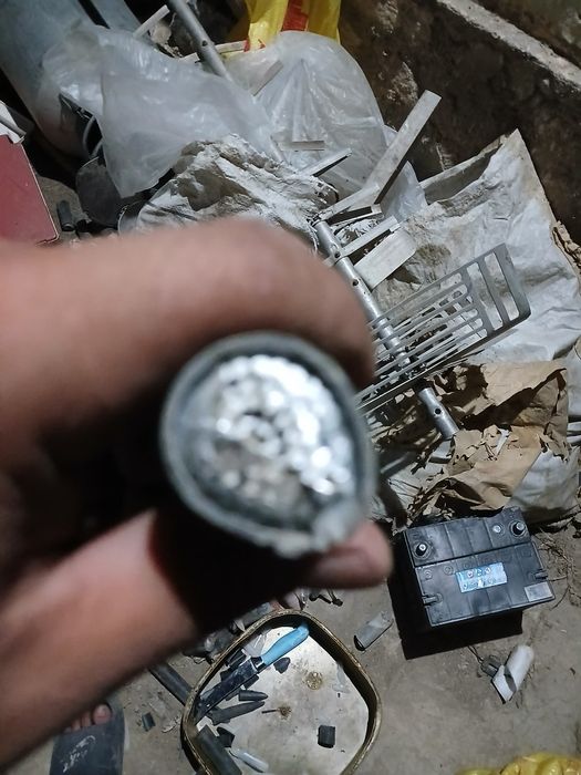 Samarqand boʻylab metallom olamiz