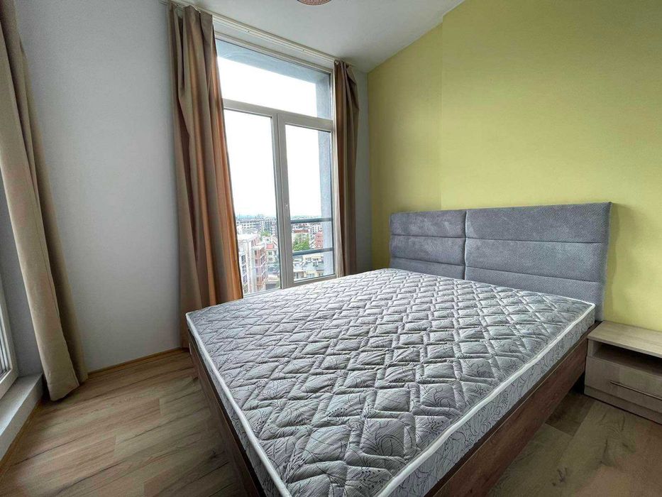 Дава се под наем Двустаен апартамент в София, Студентски град - 60 кв.м за 548 € - Снимка #1