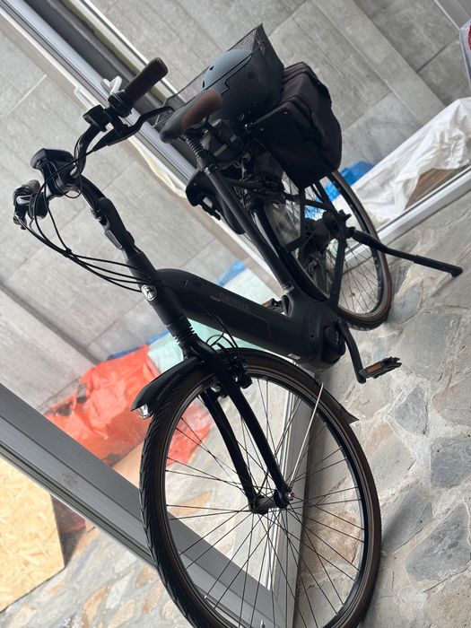 Bicicletă electrică Gazelle cu motor Bosch – aproape NOUĂ!