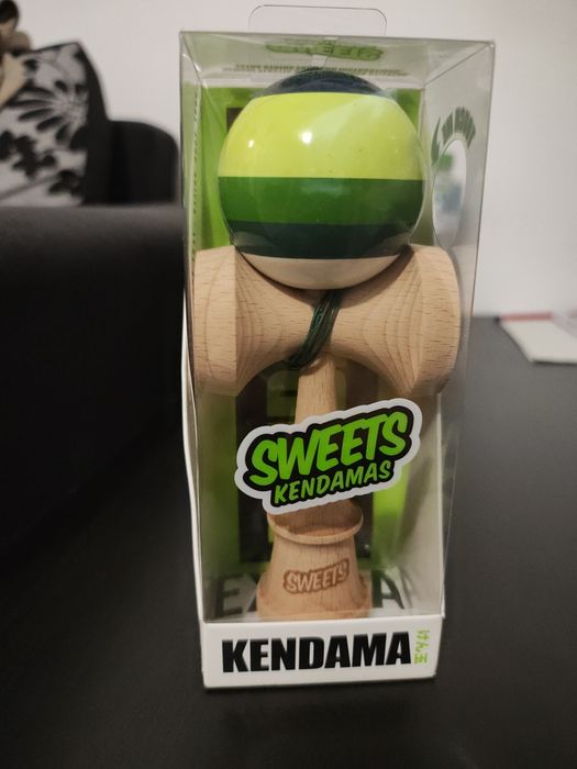 Kendama Sweets sigilata din SUA