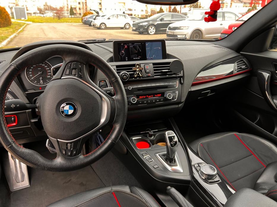 BMW 220i coupe sport