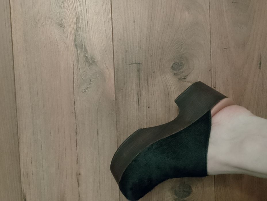 Saboți piele naturala ( gen Zara)