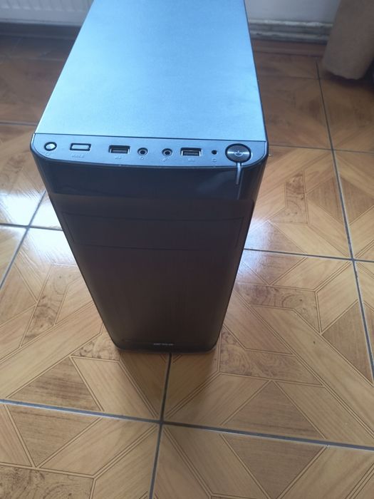 Carcasa PC Serioux CLASSIC, fara sursa, Middle Tower, ATX  cu cutie luata de 1 an de pe emag