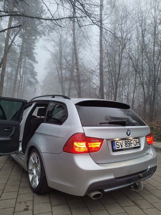 Vând BMW e 90  an 2010