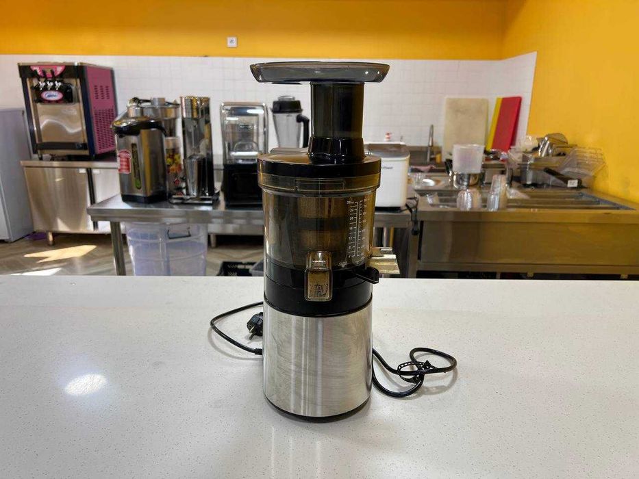 Соковыжималка шнековая Hurom