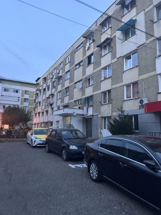 Vand garsoniera zona Darmanesti, Nicolae Iorga bloc 52