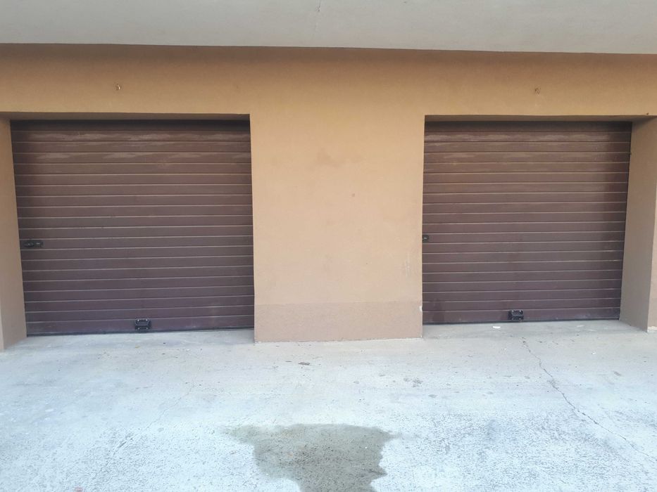 Inchiriez Garaj in Complex Anotimpuri