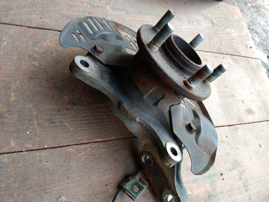 Передняя ступица на субару!