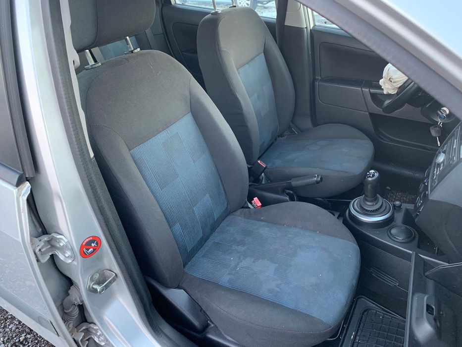 Ford Fiesta 1.4 автомат(робот) 2007г