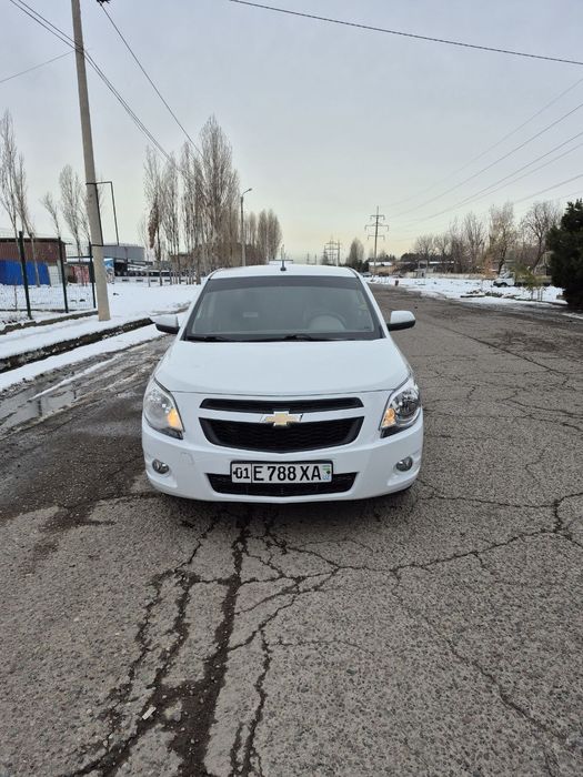 Продаю кобальт 2015 позиция 2 евро