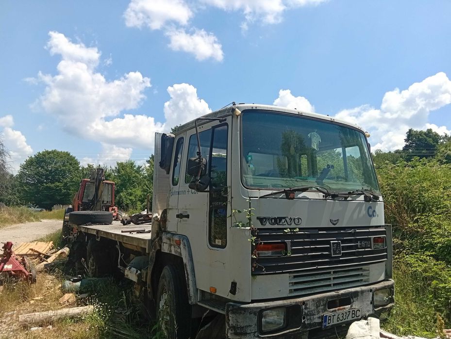 Продавам камион VOLVO fs 10 на части