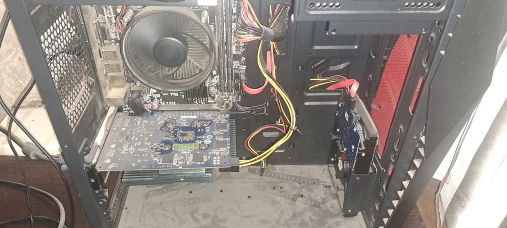 Продам пк на Винде 10