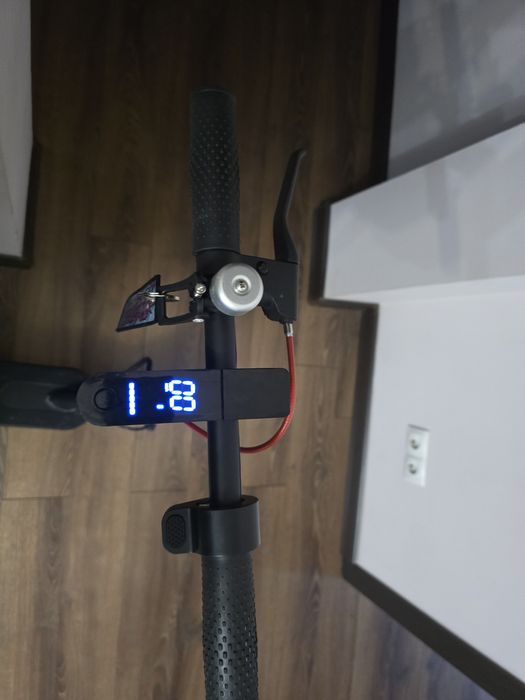 Продам электросамокат AiTER M365