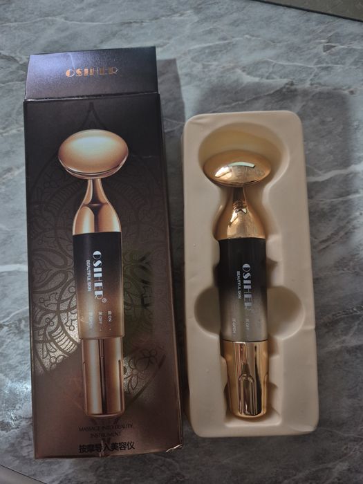 Массажёр для лица электрический новый