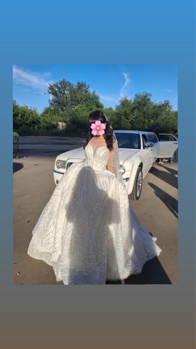 Продам свадебное платье