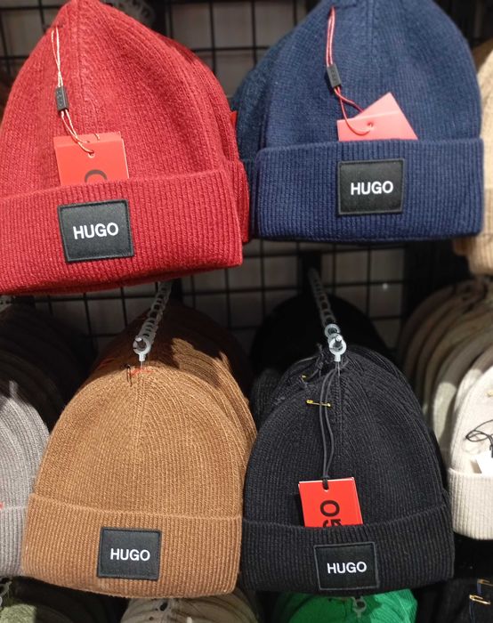 The North Face Висококачествена многоцветна зимна шапка Унисекс