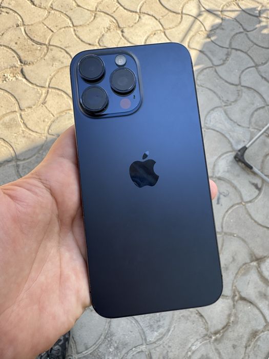 Продам iphone 15 pro max Esim