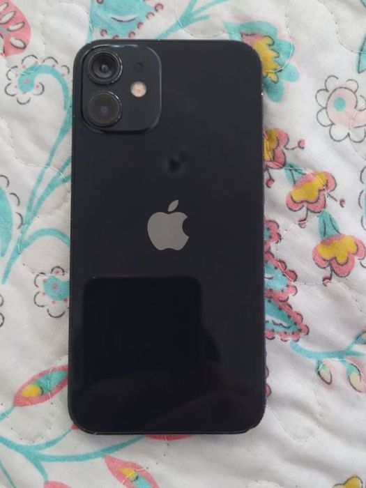 Обменяю Iphone 12 mini 64 gb