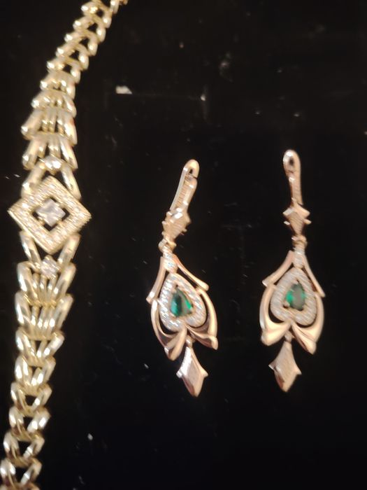 Серьги позолоченные с пробой