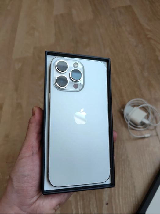 Продам Iphone 13 pro White 256gb