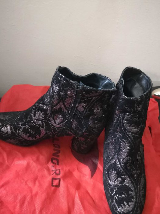 Ghetute eveniment cu model , insertii aurii