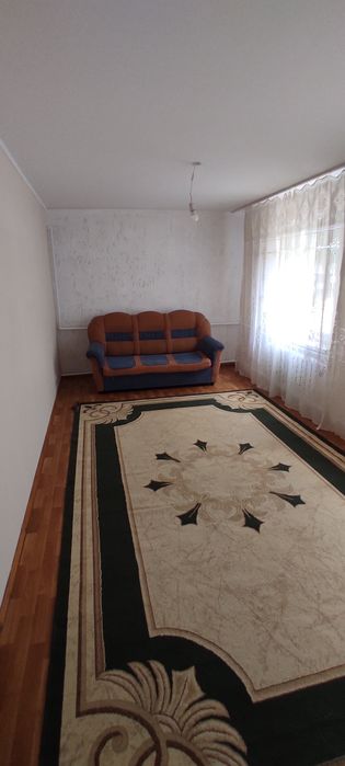 Продам квартиру 3 комнатную