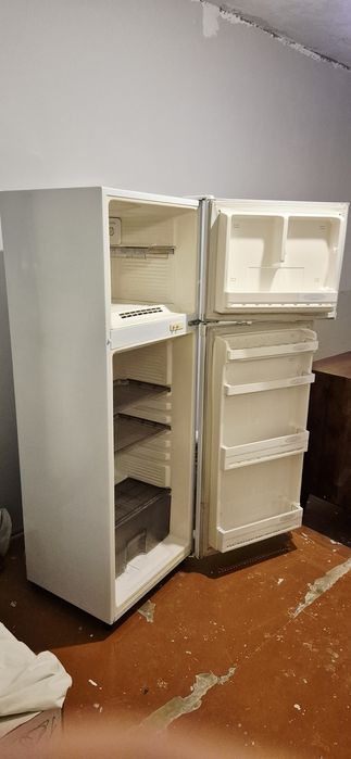 Холодильник Samsung SR 268 No Frost