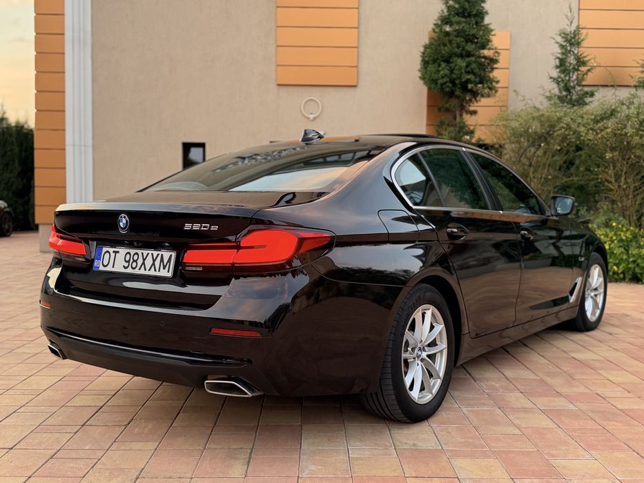 Bmw G30 LCI 2022 520E M-pack interior Trapa ceasuri Camera